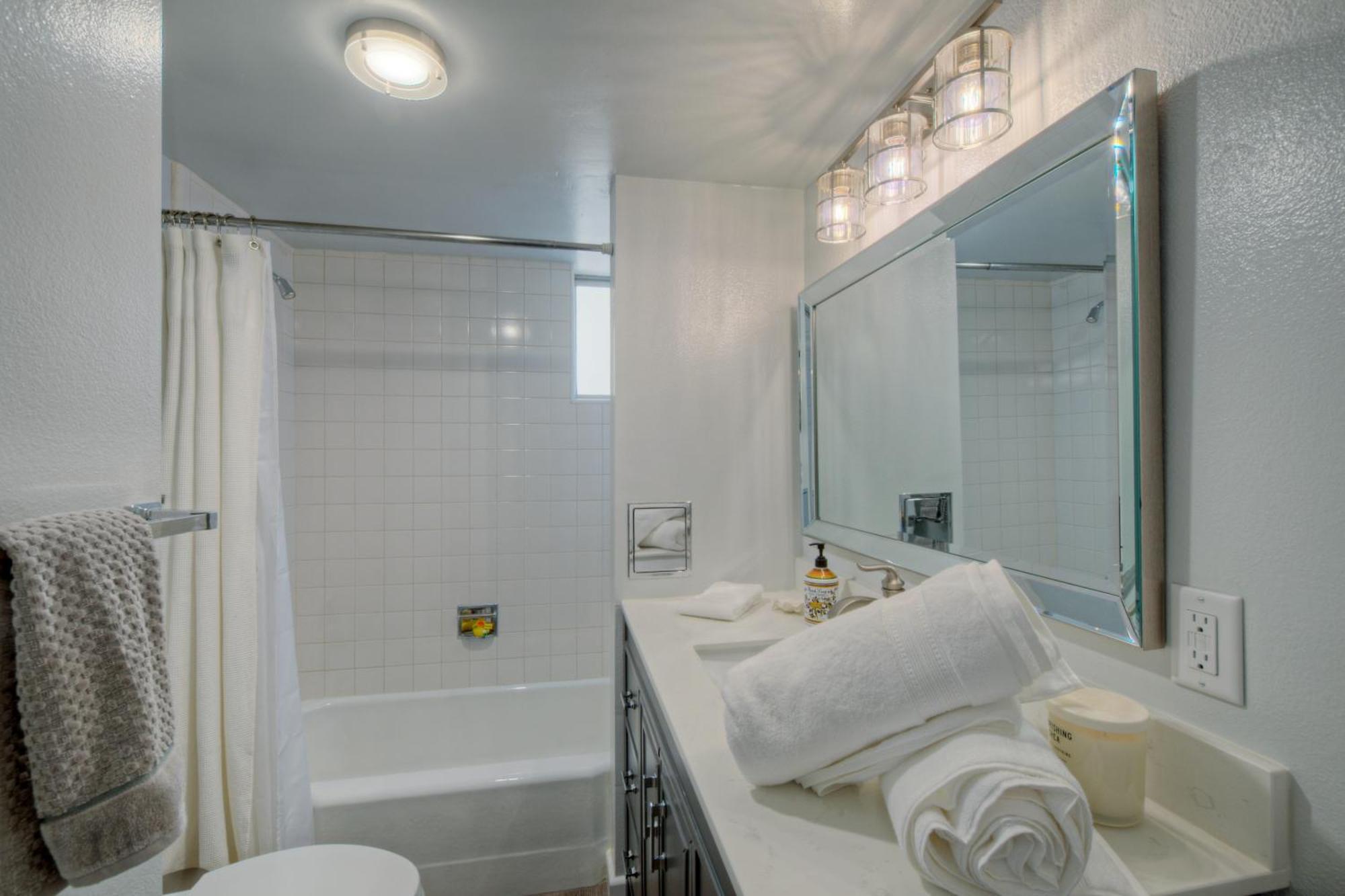 Apartemen Arcadia Phoenix